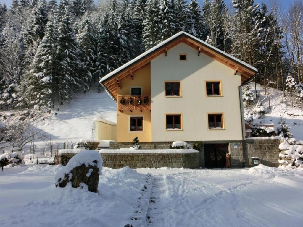 Gaestehaus Forstner Loich ภายนอก รูปภาพ