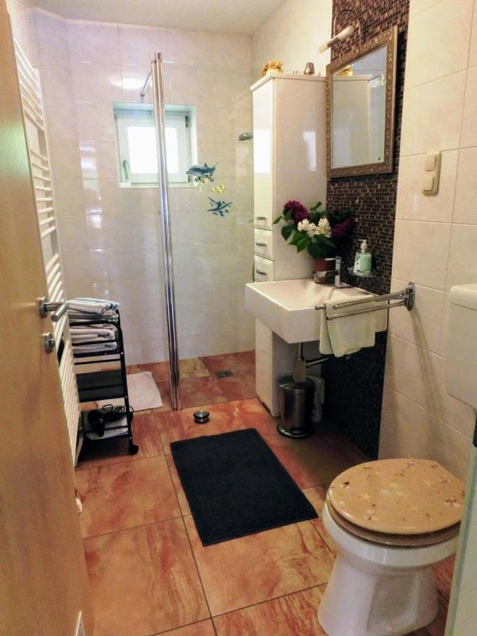 Gaestehaus Forstner Loich ภายนอก รูปภาพ