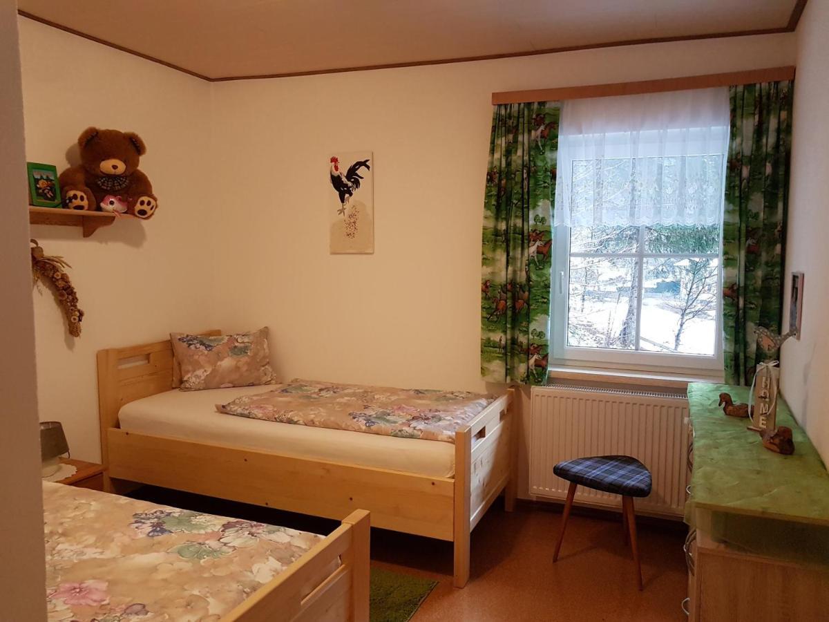 Gaestehaus Forstner Loich ภายนอก รูปภาพ